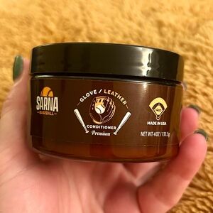 Baseball/ Softball Glove Leather Conditioner